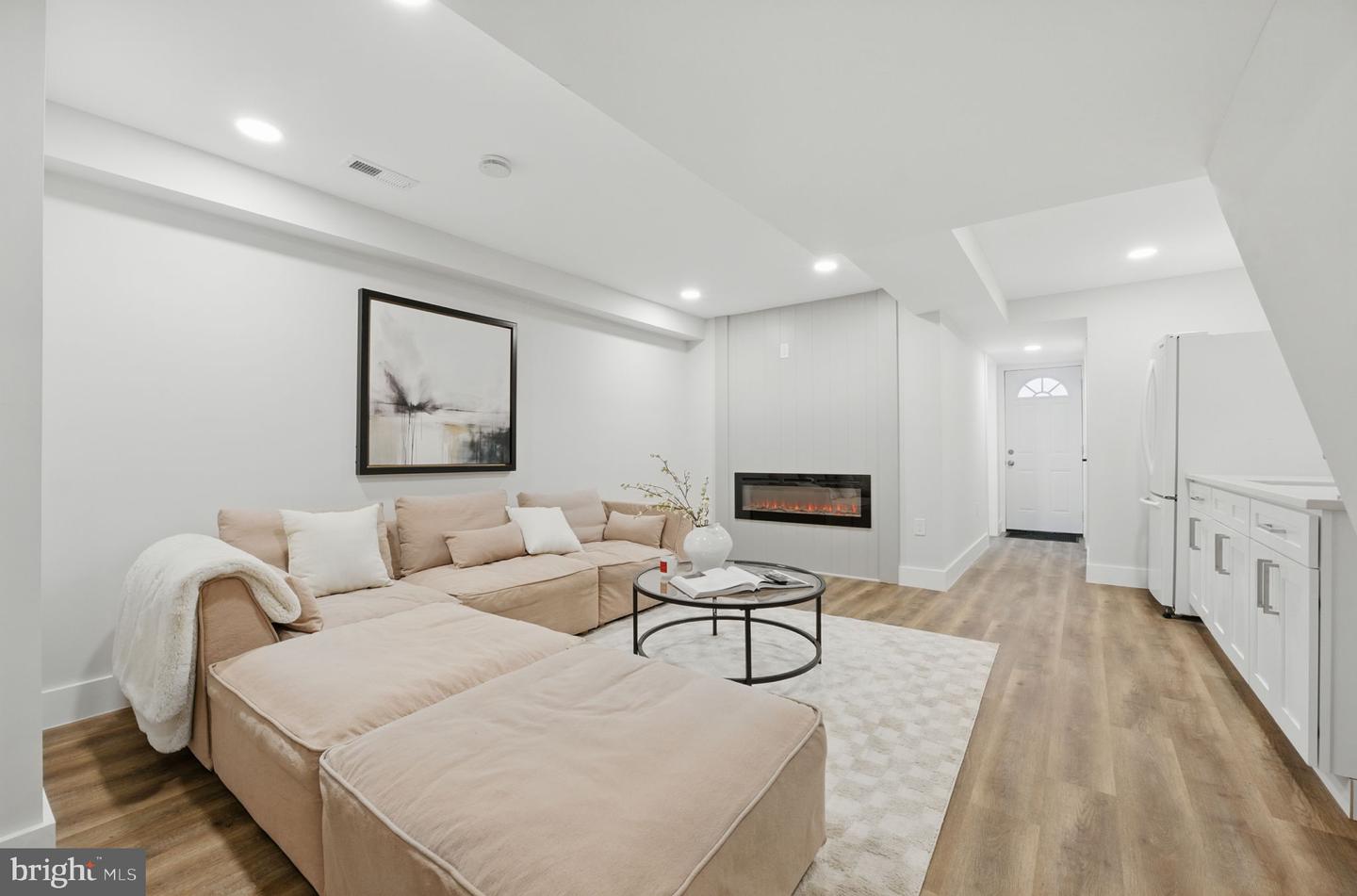 2221 15TH ST NE, WASHINGTON, District Of Columbia 20018, 4 Bedrooms Bedrooms, ,2 BathroomsBathrooms,Residential,For sale,2221 15TH ST NE,DCDC2208050 MLS # DCDC2208050