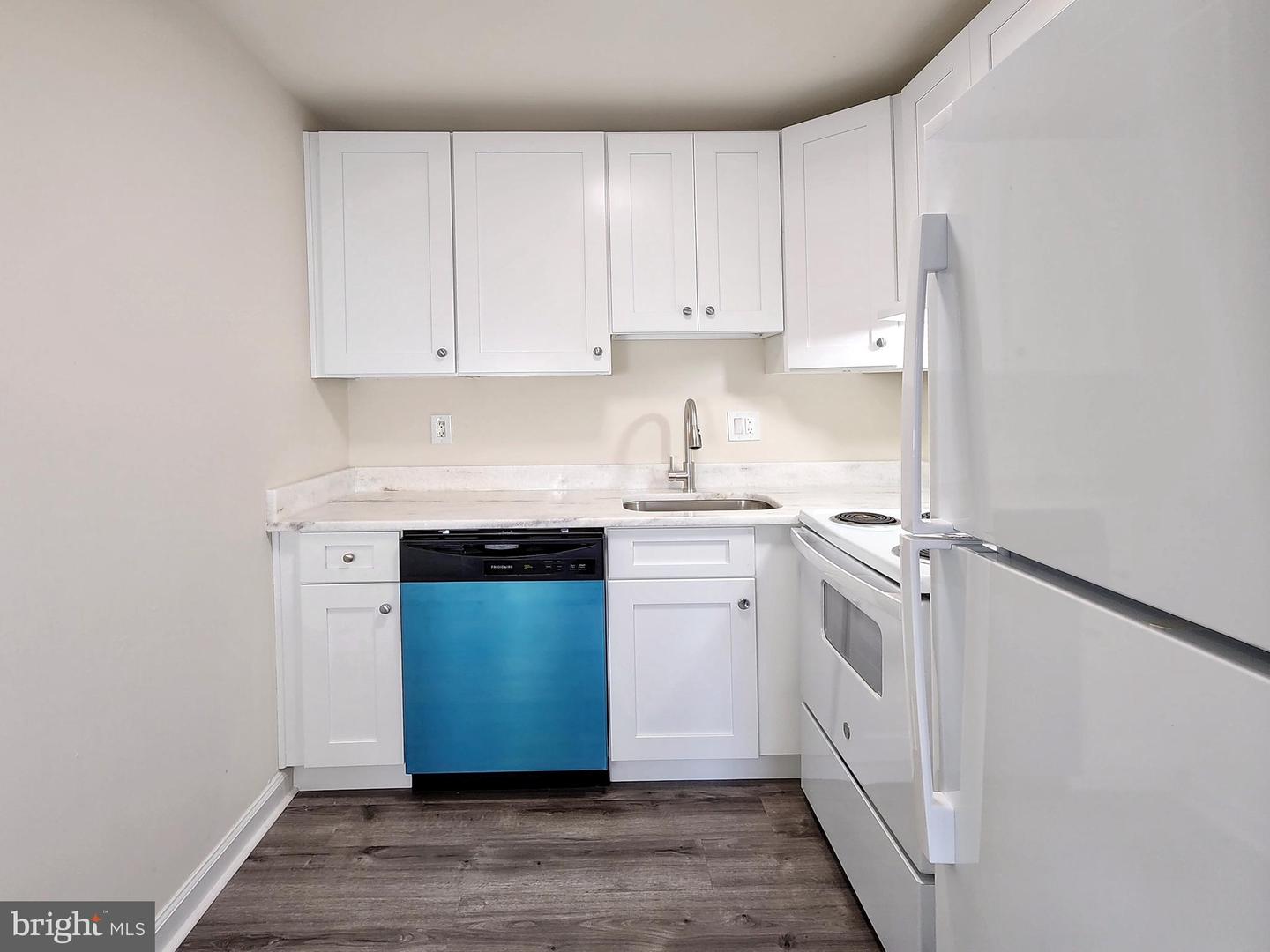 8688 VILLAGE SQUARE, ALEXANDRIA, Virginia 22309, 3 Bedrooms Bedrooms, ,1 BathroomBathrooms,Residential,For sale,8688 VILLAGE SQUARE,VAFX2252276 MLS # VAFX2252276