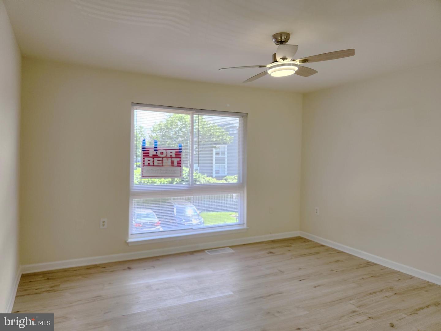 8688 VILLAGE SQUARE, ALEXANDRIA, Virginia 22309, 3 Bedrooms Bedrooms, ,1 BathroomBathrooms,Residential,For sale,8688 VILLAGE SQUARE,VAFX2252276 MLS # VAFX2252276