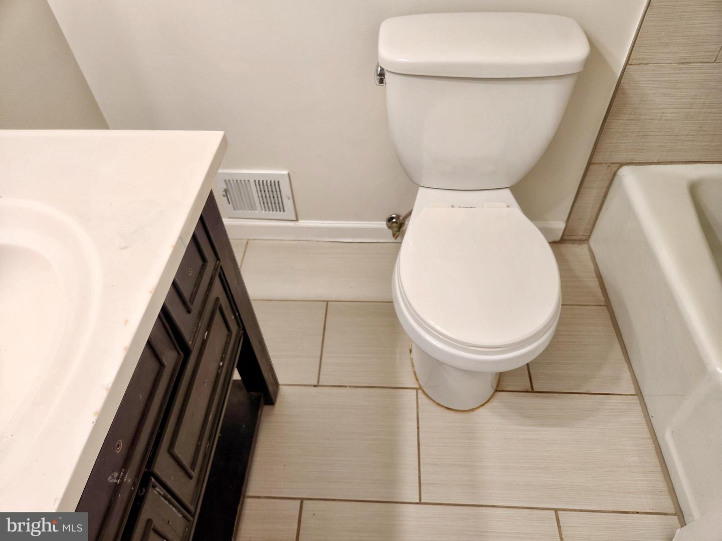 8688 VILLAGE SQUARE, ALEXANDRIA, Virginia 22309, 3 Bedrooms Bedrooms, ,1 BathroomBathrooms,Residential,For sale,8688 VILLAGE SQUARE,VAFX2252276 MLS # VAFX2252276