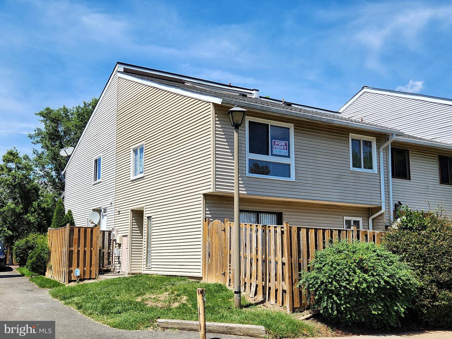 8688 VILLAGE SQUARE, ALEXANDRIA, Virginia 22309, 3 Bedrooms Bedrooms, ,1 BathroomBathrooms,Residential,For sale,8688 VILLAGE SQUARE,VAFX2252276 MLS # VAFX2252276