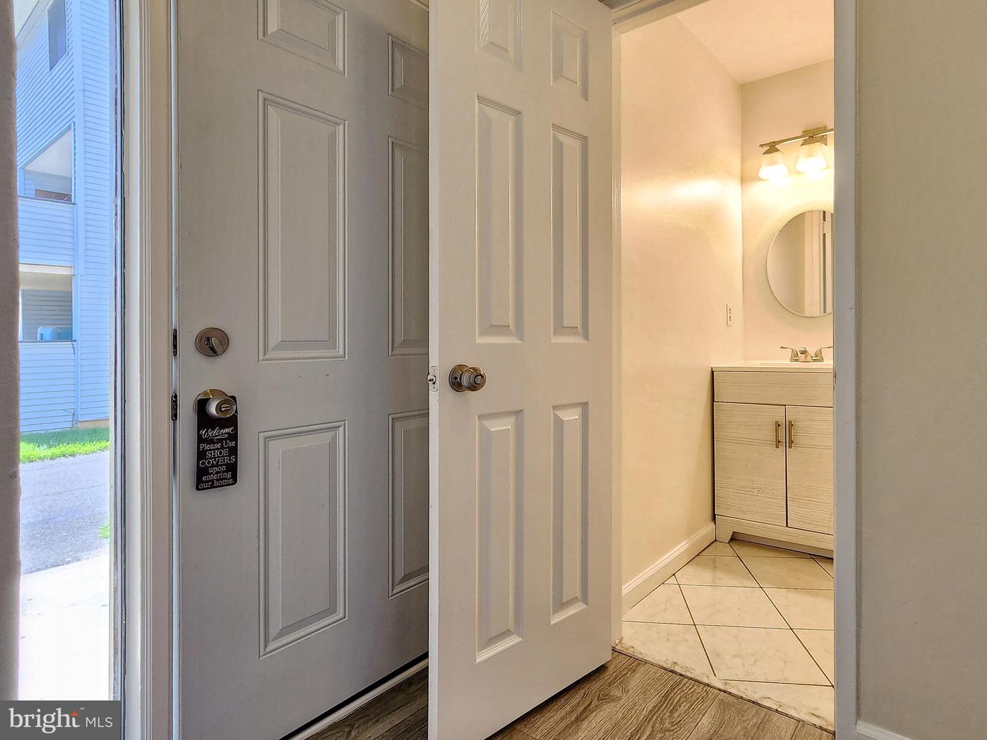 8688 VILLAGE SQUARE, ALEXANDRIA, Virginia 22309, 3 Bedrooms Bedrooms, ,1 BathroomBathrooms,Residential,For sale,8688 VILLAGE SQUARE,VAFX2252276 MLS # VAFX2252276