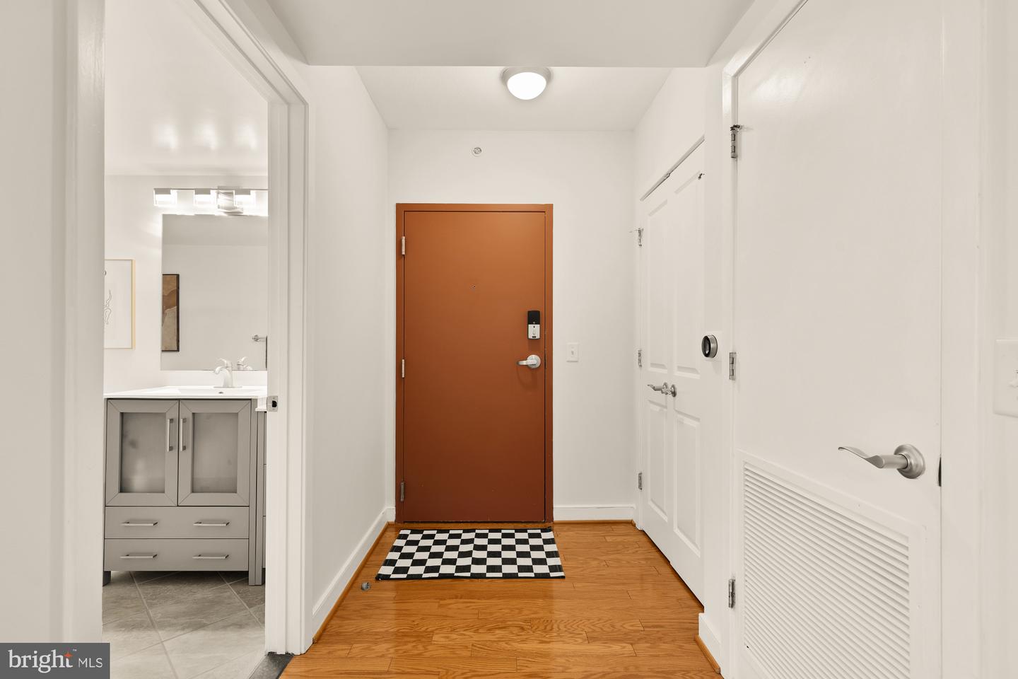 1117 10TH ST NW #413, WASHINGTON, District Of Columbia 20001, 1 Bedroom Bedrooms, ,1 BathroomBathrooms,Residential,For sale,1117 10TH ST NW #413,DCDC2208062 MLS # DCDC2208062
