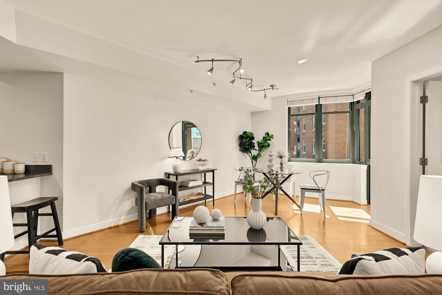 1117 10TH ST NW #413, WASHINGTON, District Of Columbia 20001, 1 Bedroom Bedrooms, ,1 BathroomBathrooms,Residential,For sale,1117 10TH ST NW #413,DCDC2208062 MLS # DCDC2208062