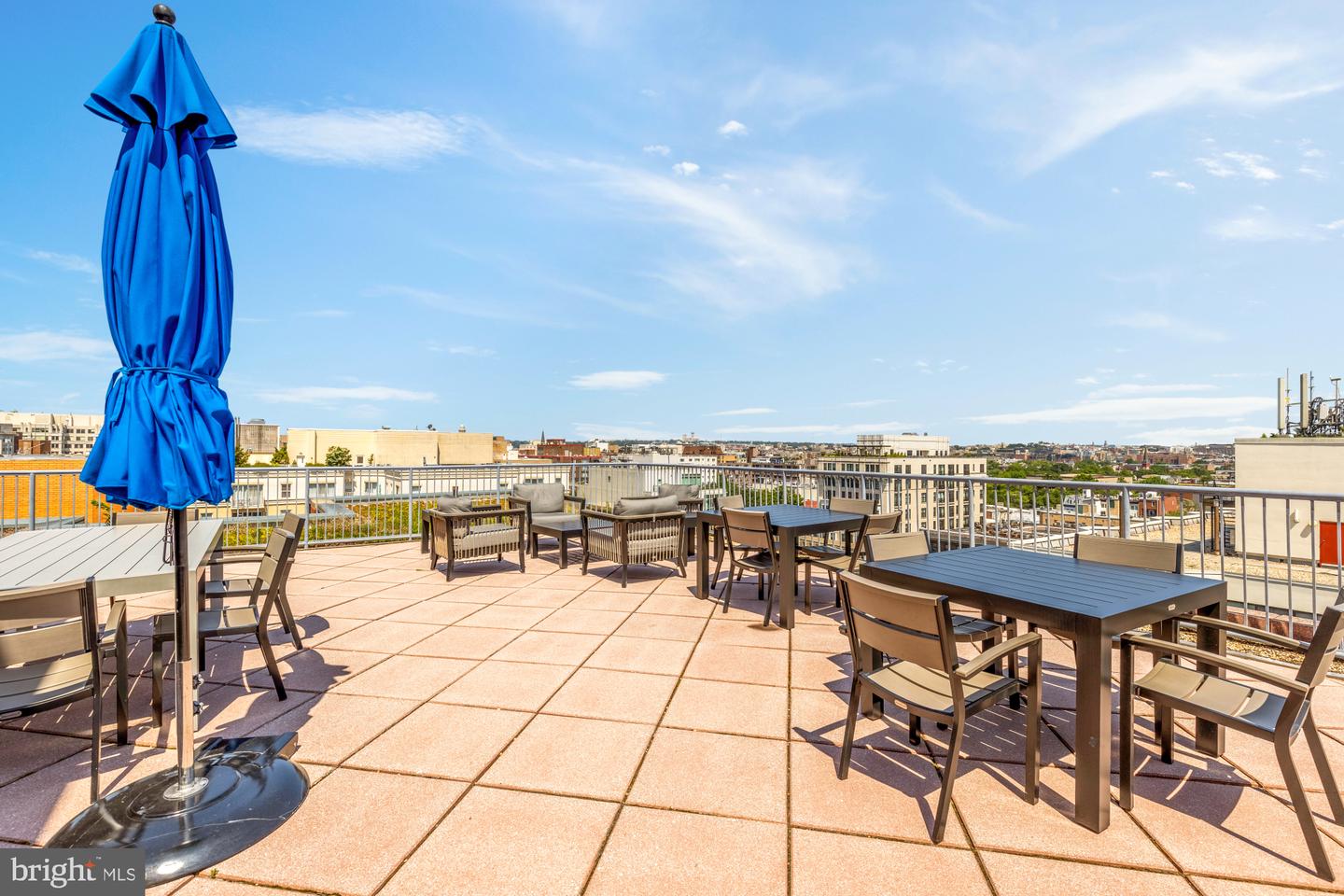 1117 10TH ST NW #413, WASHINGTON, District Of Columbia 20001, 1 Bedroom Bedrooms, ,1 BathroomBathrooms,Residential,For sale,1117 10TH ST NW #413,DCDC2208062 MLS # DCDC2208062