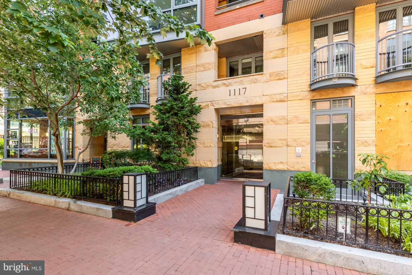 1117 10TH ST NW #413, WASHINGTON, District Of Columbia 20001, 1 Bedroom Bedrooms, ,1 BathroomBathrooms,Residential,For sale,1117 10TH ST NW #413,DCDC2208062 MLS # DCDC2208062