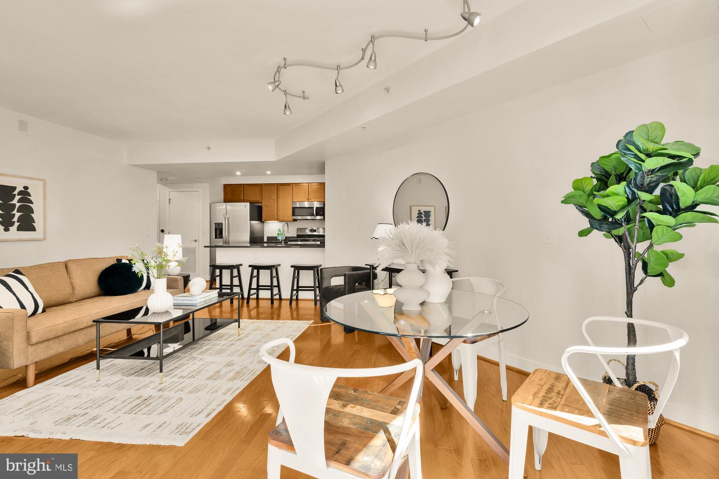1117 10TH ST NW #413, WASHINGTON, District Of Columbia 20001, 1 Bedroom Bedrooms, ,1 BathroomBathrooms,Residential,For sale,1117 10TH ST NW #413,DCDC2208062 MLS # DCDC2208062