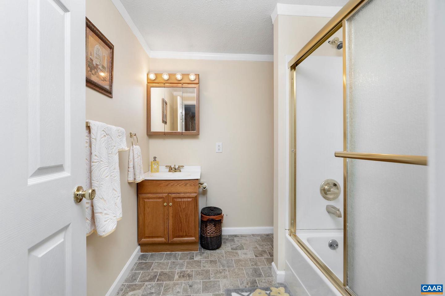 229 CAROLINA AVE, WAYNESBORO, Virginia 22980, 4 Bedrooms Bedrooms, ,2 BathroomsBathrooms,Residential,For sale,229 CAROLINA AVE,666171 MLS # 666171