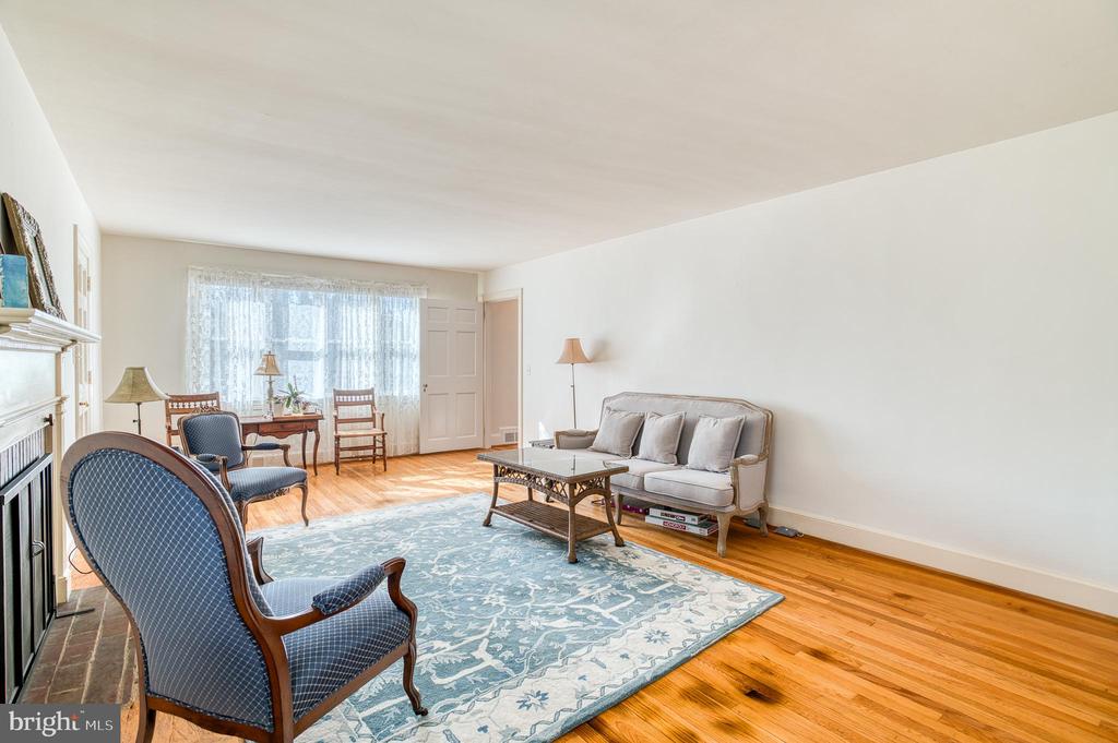 310 W ASHER ST, CULPEPER, Virginia 22701, 3 Bedrooms Bedrooms, ,2 BathroomsBathrooms,Residential,310 W ASHER ST,VACU2009786 MLS # VACU2009786
