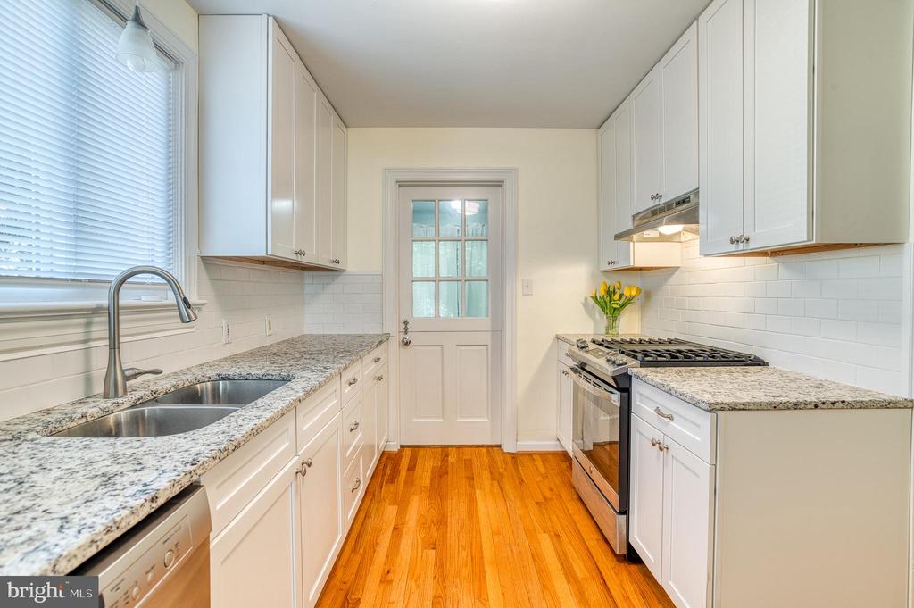 310 W ASHER ST, CULPEPER, Virginia 22701, 3 Bedrooms Bedrooms, ,2 BathroomsBathrooms,Residential,310 W ASHER ST,VACU2009786 MLS # VACU2009786