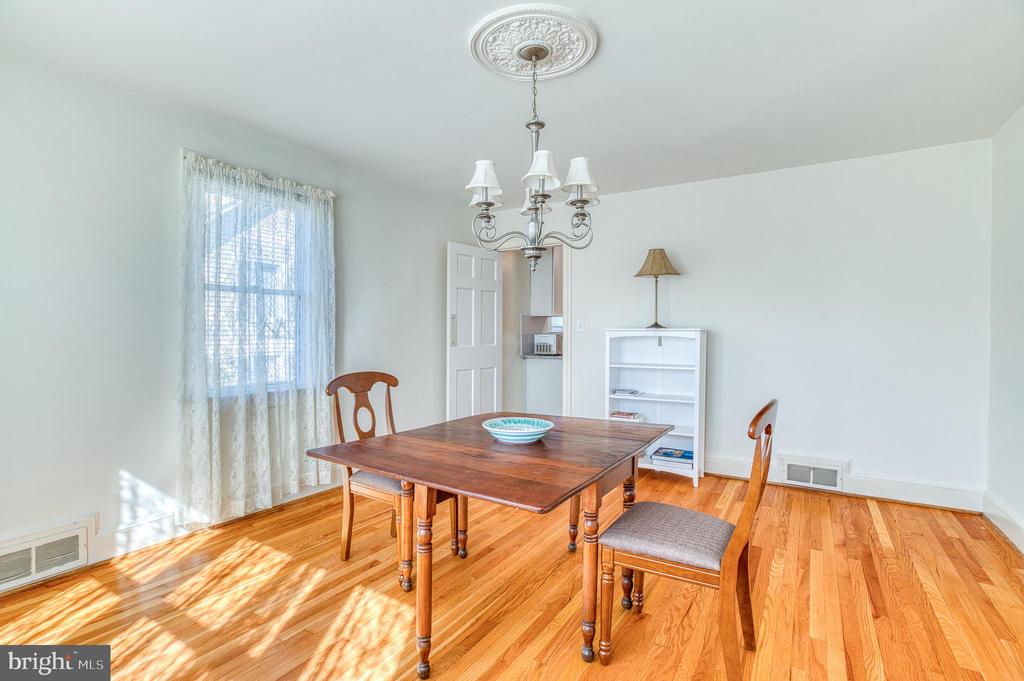 310 W ASHER ST, CULPEPER, Virginia 22701, 3 Bedrooms Bedrooms, ,2 BathroomsBathrooms,Residential,310 W ASHER ST,VACU2009786 MLS # VACU2009786