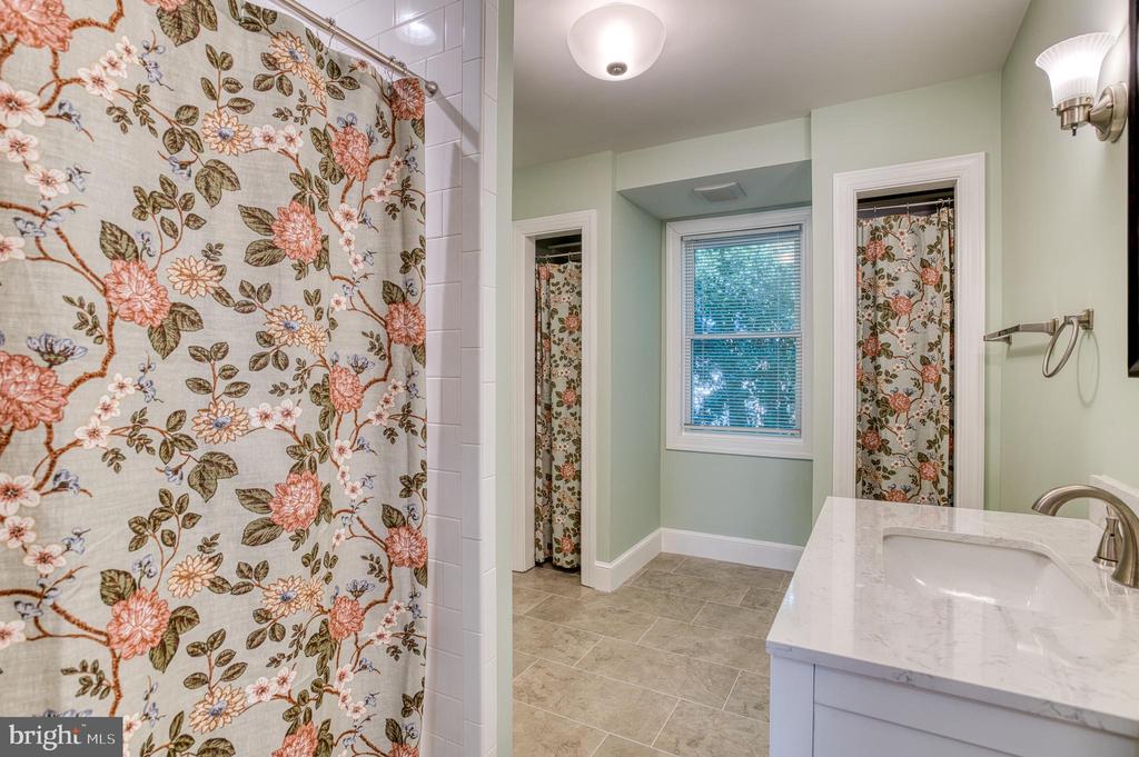 310 W ASHER ST, CULPEPER, Virginia 22701, 3 Bedrooms Bedrooms, ,2 BathroomsBathrooms,Residential,310 W ASHER ST,VACU2009786 MLS # VACU2009786