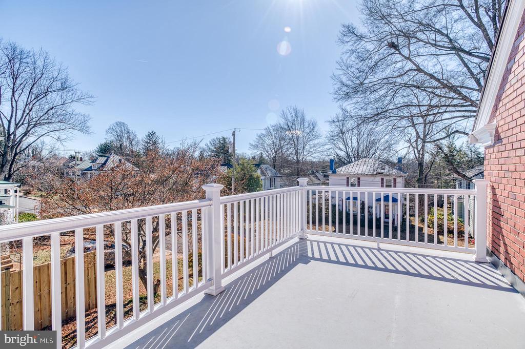 310 W ASHER ST, CULPEPER, Virginia 22701, 3 Bedrooms Bedrooms, ,2 BathroomsBathrooms,Residential,310 W ASHER ST,VACU2009786 MLS # VACU2009786