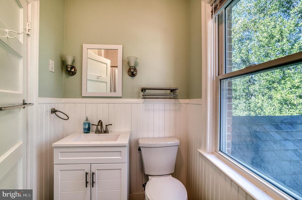 310 W ASHER ST, CULPEPER, Virginia 22701, 3 Bedrooms Bedrooms, ,2 BathroomsBathrooms,Residential,310 W ASHER ST,VACU2009786 MLS # VACU2009786