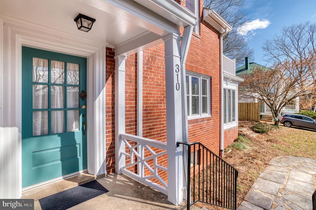 310 W ASHER ST, CULPEPER, Virginia 22701, 3 Bedrooms Bedrooms, ,2 BathroomsBathrooms,Residential,310 W ASHER ST,VACU2009786 MLS # VACU2009786