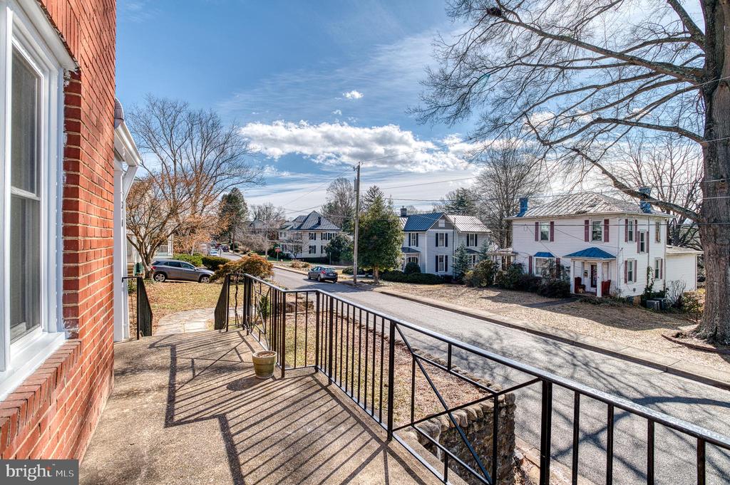 310 W ASHER ST, CULPEPER, Virginia 22701, 3 Bedrooms Bedrooms, ,2 BathroomsBathrooms,Residential,310 W ASHER ST,VACU2009786 MLS # VACU2009786