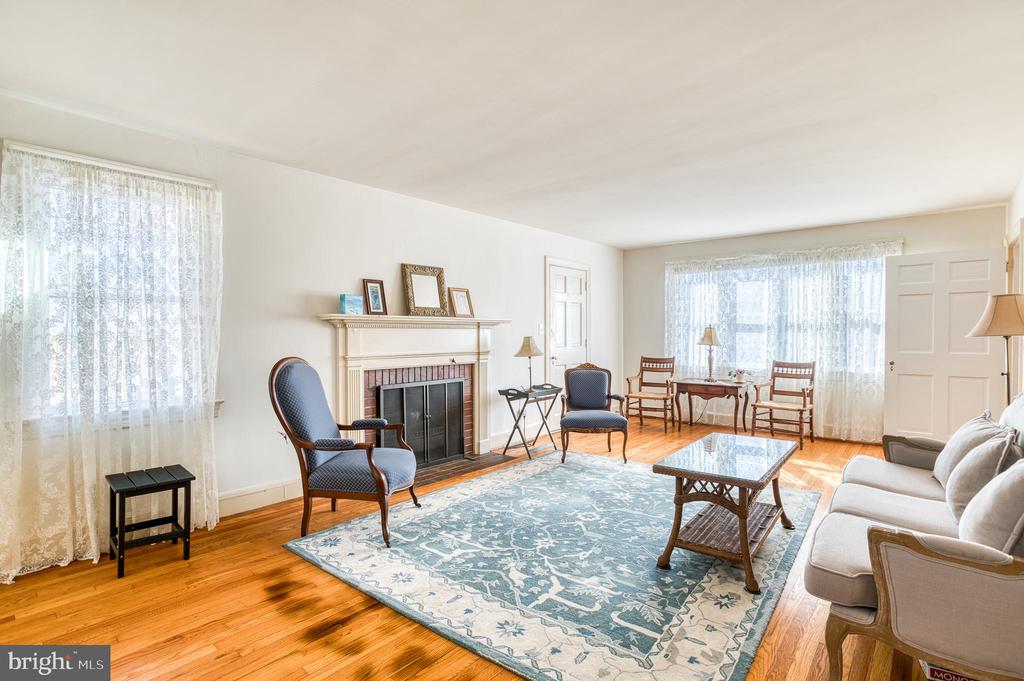 310 W ASHER ST, CULPEPER, Virginia 22701, 3 Bedrooms Bedrooms, ,2 BathroomsBathrooms,Residential,310 W ASHER ST,VACU2009786 MLS # VACU2009786