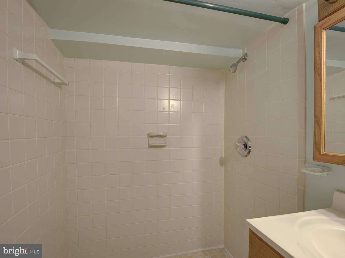2826 EVARTS ST NE, WASHINGTON, District Of Columbia 20018, 3 Bedrooms Bedrooms, ,2 BathroomsBathrooms,Residential,For sale,2826 EVARTS ST NE,DCDC2166238 MLS # DCDC2166238