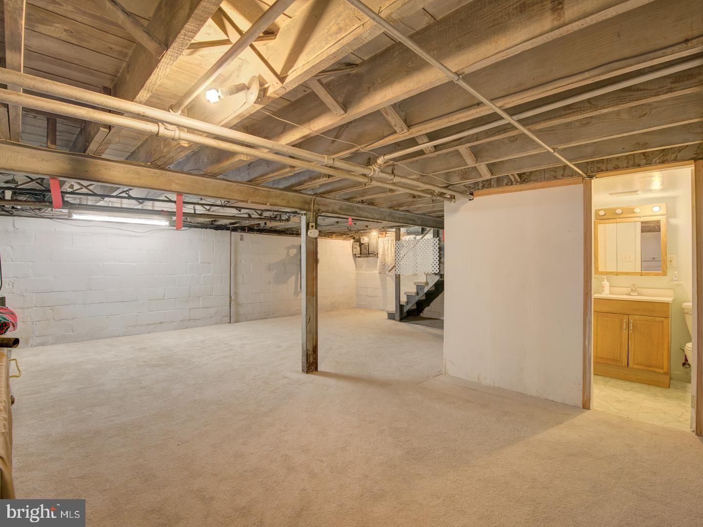 2826 EVARTS ST NE, WASHINGTON, District Of Columbia 20018, 3 Bedrooms Bedrooms, ,2 BathroomsBathrooms,Residential,For sale,2826 EVARTS ST NE,DCDC2166238 MLS # DCDC2166238