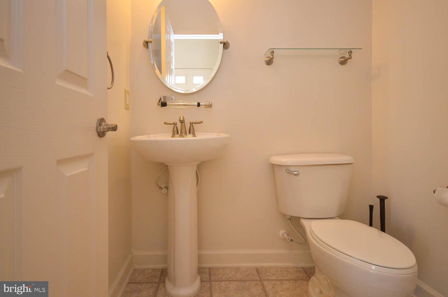 5017 IVORY WALTERS LN SE, WASHINGTON, District Of Columbia 20019, 3 Bedrooms Bedrooms, ,2 BathroomsBathrooms,Residential,For sale,5017 IVORY WALTERS LN SE,DCDC2170338 MLS # DCDC2170338