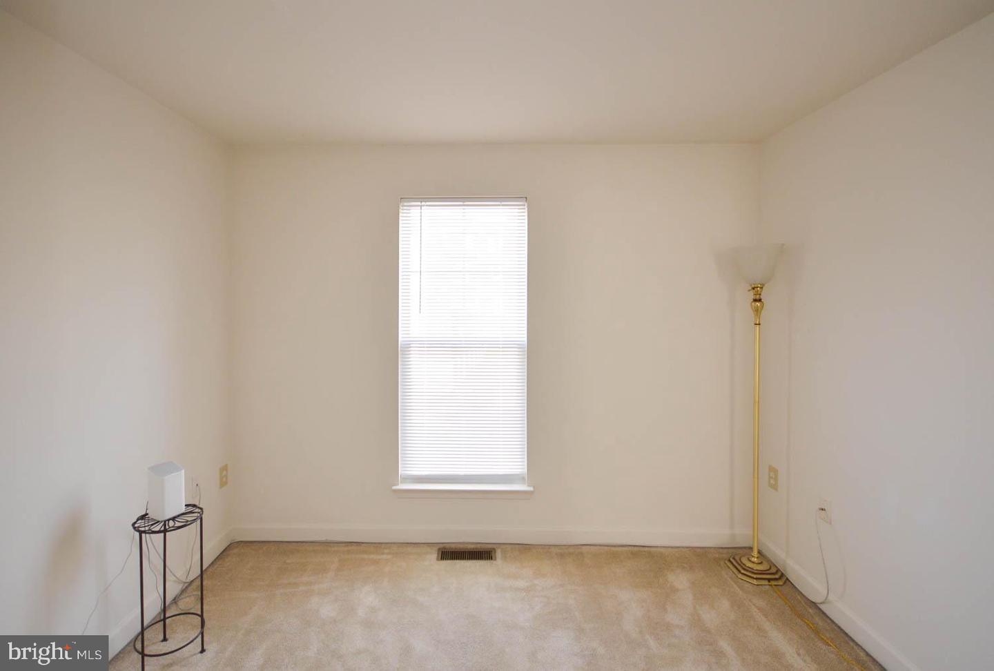 5017 IVORY WALTERS LN SE, WASHINGTON, District Of Columbia 20019, 3 Bedrooms Bedrooms, ,2 BathroomsBathrooms,Residential,For sale,5017 IVORY WALTERS LN SE,DCDC2170338 MLS # DCDC2170338