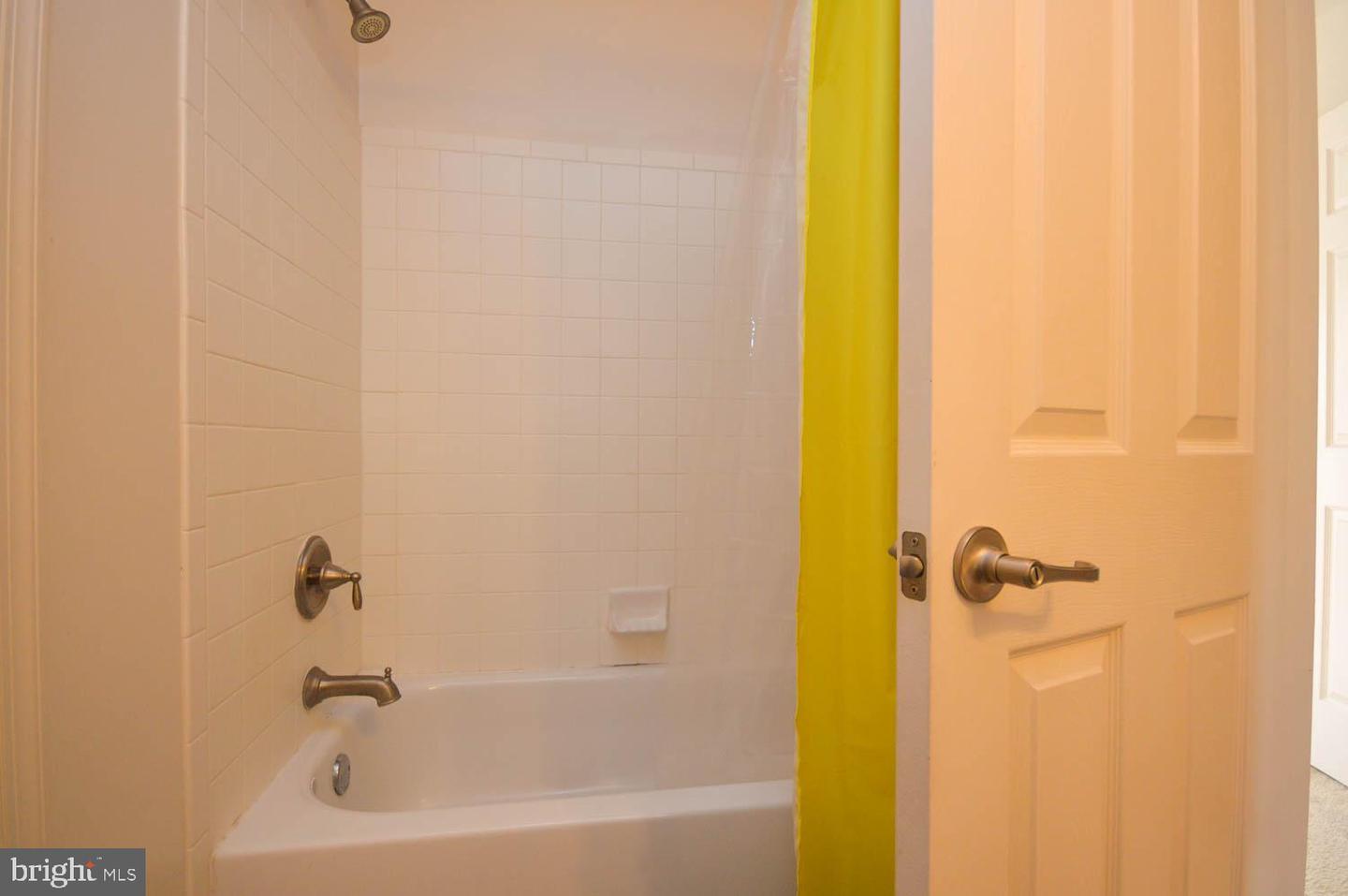 5017 IVORY WALTERS LN SE, WASHINGTON, District Of Columbia 20019, 3 Bedrooms Bedrooms, ,2 BathroomsBathrooms,Residential,For sale,5017 IVORY WALTERS LN SE,DCDC2170338 MLS # DCDC2170338