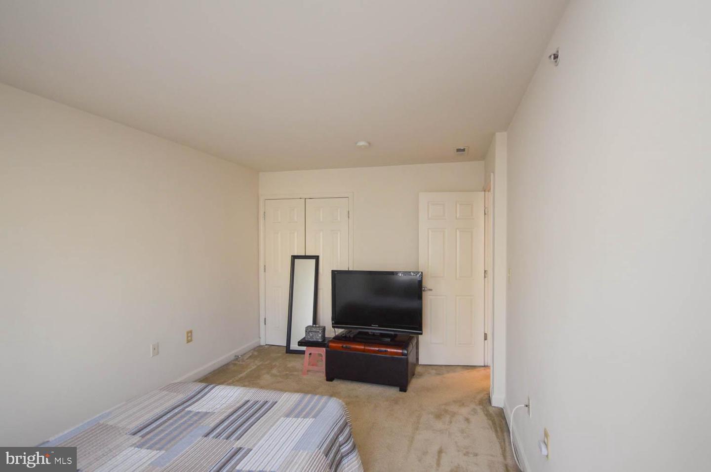 5017 IVORY WALTERS LN SE, WASHINGTON, District Of Columbia 20019, 3 Bedrooms Bedrooms, ,2 BathroomsBathrooms,Residential,For sale,5017 IVORY WALTERS LN SE,DCDC2170338 MLS # DCDC2170338