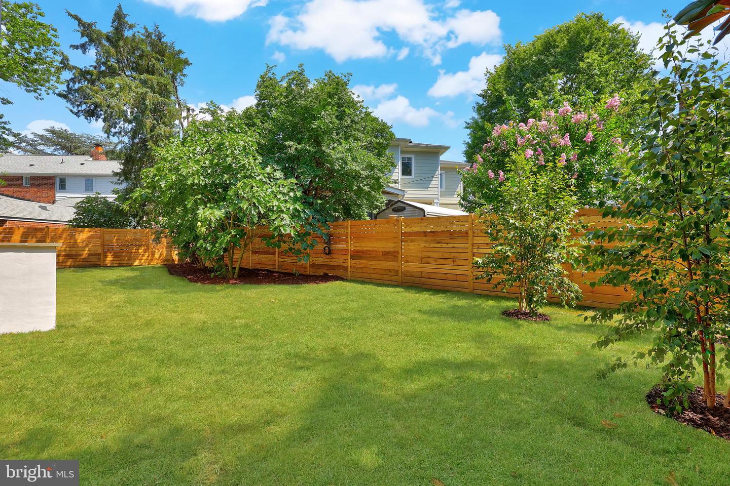 4810 3RD ST N, ARLINGTON, Virginia 22203, 6 Bedrooms Bedrooms, ,5 BathroomsBathrooms,Residential,For sale,4810 3RD ST N,VAAR2054070 MLS # VAAR2054070