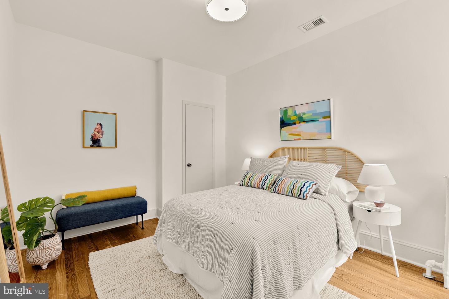 121 KENTUCKY AVE SE, WASHINGTON, District Of Columbia 20003, 3 Bedrooms Bedrooms, ,2 BathroomsBathrooms,Residential,For sale,121 KENTUCKY AVE SE,DCDC2188260 MLS # DCDC2188260