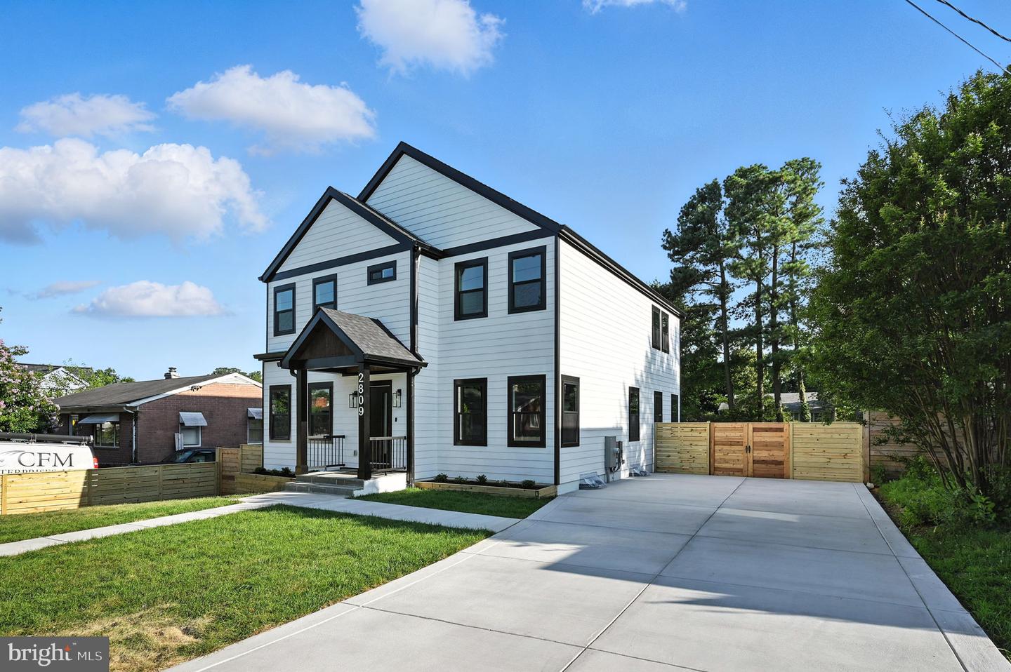 2809 MEMORIAL ST, ALEXANDRIA, Virginia 22306, 5 Bedrooms Bedrooms, ,4 BathroomsBathrooms,Residential,For sale,2809 MEMORIAL ST,VAFX2225708 MLS # VAFX2225708