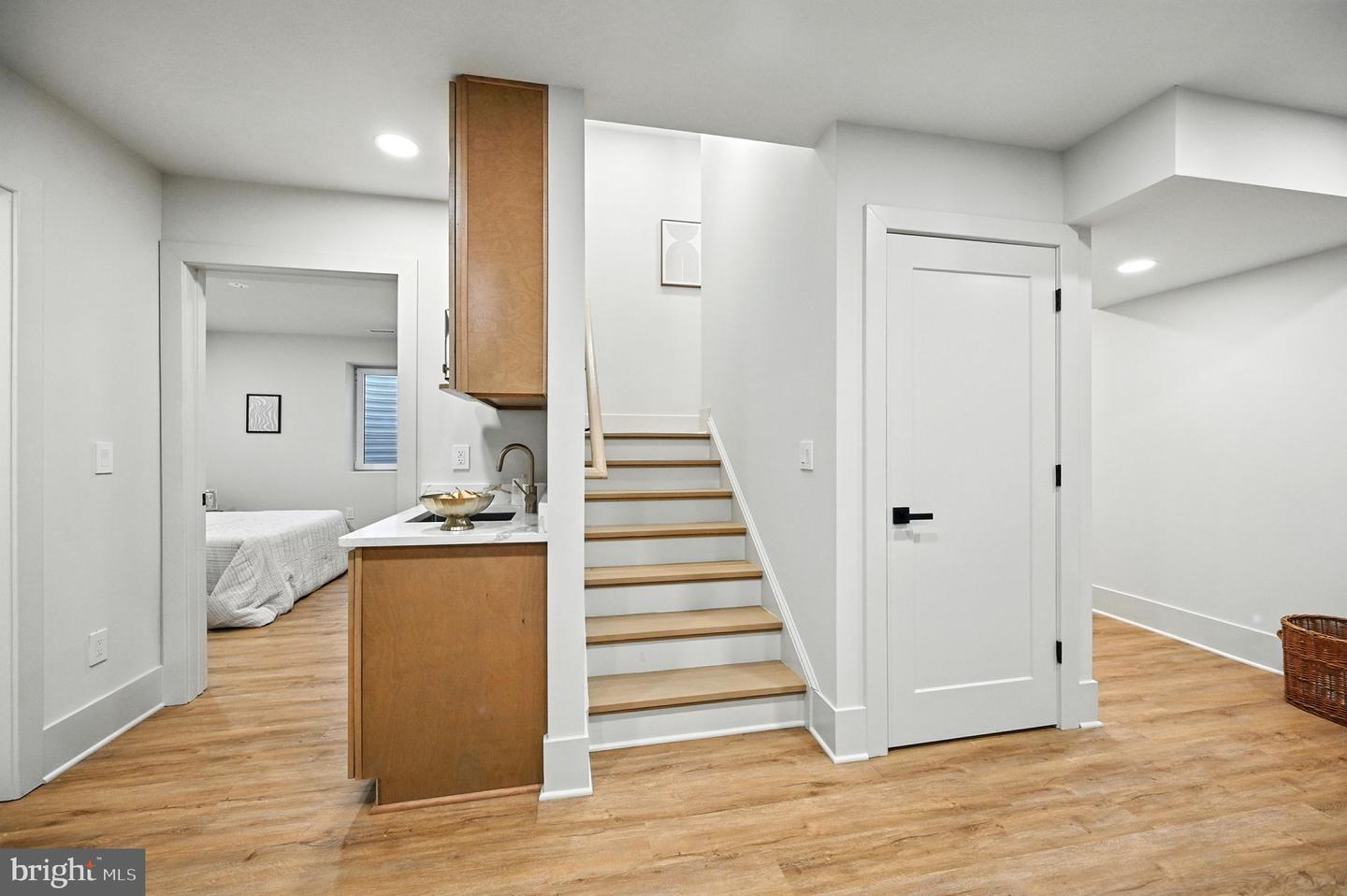2809 MEMORIAL ST, ALEXANDRIA, Virginia 22306, 5 Bedrooms Bedrooms, ,4 BathroomsBathrooms,Residential,For sale,2809 MEMORIAL ST,VAFX2225708 MLS # VAFX2225708