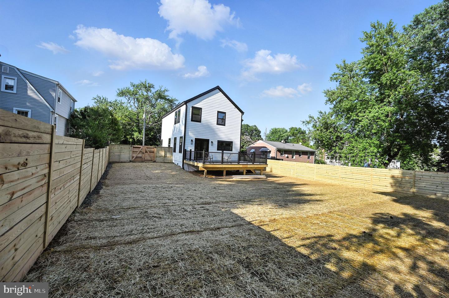 2809 MEMORIAL ST, ALEXANDRIA, Virginia 22306, 5 Bedrooms Bedrooms, ,4 BathroomsBathrooms,Residential,For sale,2809 MEMORIAL ST,VAFX2225708 MLS # VAFX2225708