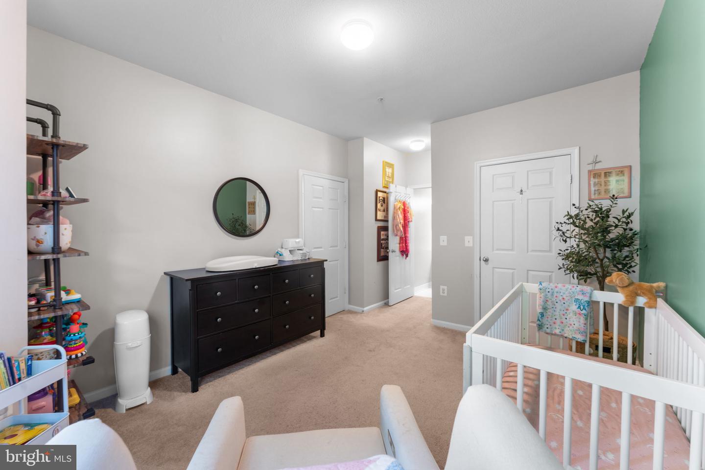 9480 VIRGINIA CENTER BLVD #127, VIENNA, Virginia 22181, 2 Bedrooms Bedrooms, ,2 BathroomsBathrooms,Residential,For sale,9480 VIRGINIA CENTER BLVD #127,VAFX2229328 MLS # VAFX2229328