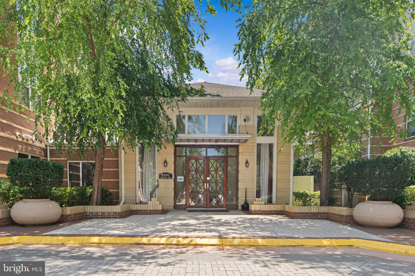 9480 VIRGINIA CENTER BLVD #127, VIENNA, Virginia 22181, 2 Bedrooms Bedrooms, ,2 BathroomsBathrooms,Residential,For sale,9480 VIRGINIA CENTER BLVD #127,VAFX2229328 MLS # VAFX2229328