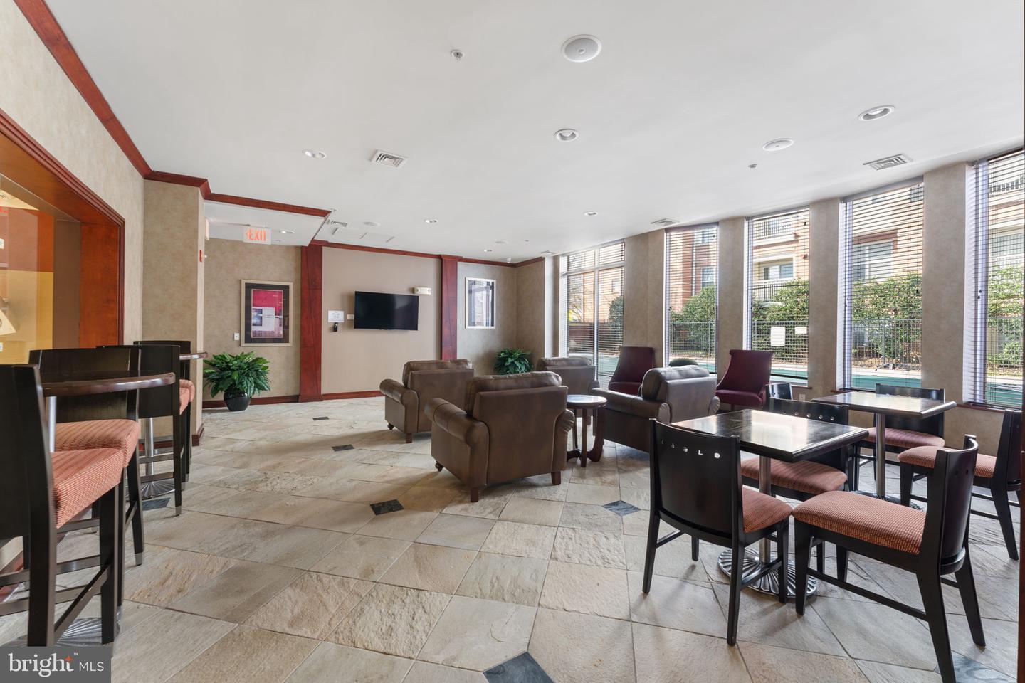 9480 VIRGINIA CENTER BLVD #127, VIENNA, Virginia 22181, 2 Bedrooms Bedrooms, ,2 BathroomsBathrooms,Residential,For sale,9480 VIRGINIA CENTER BLVD #127,VAFX2229328 MLS # VAFX2229328