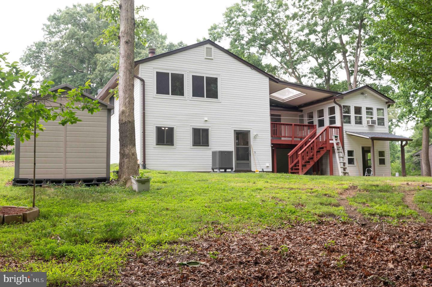 7814 WENDY RIDGE LN, ANNANDALE, Virginia 22003, 4 Bedrooms Bedrooms, ,3 BathroomsBathrooms,Residential,For sale,7814 WENDY RIDGE LN,VAFX2229404 MLS # VAFX2229404