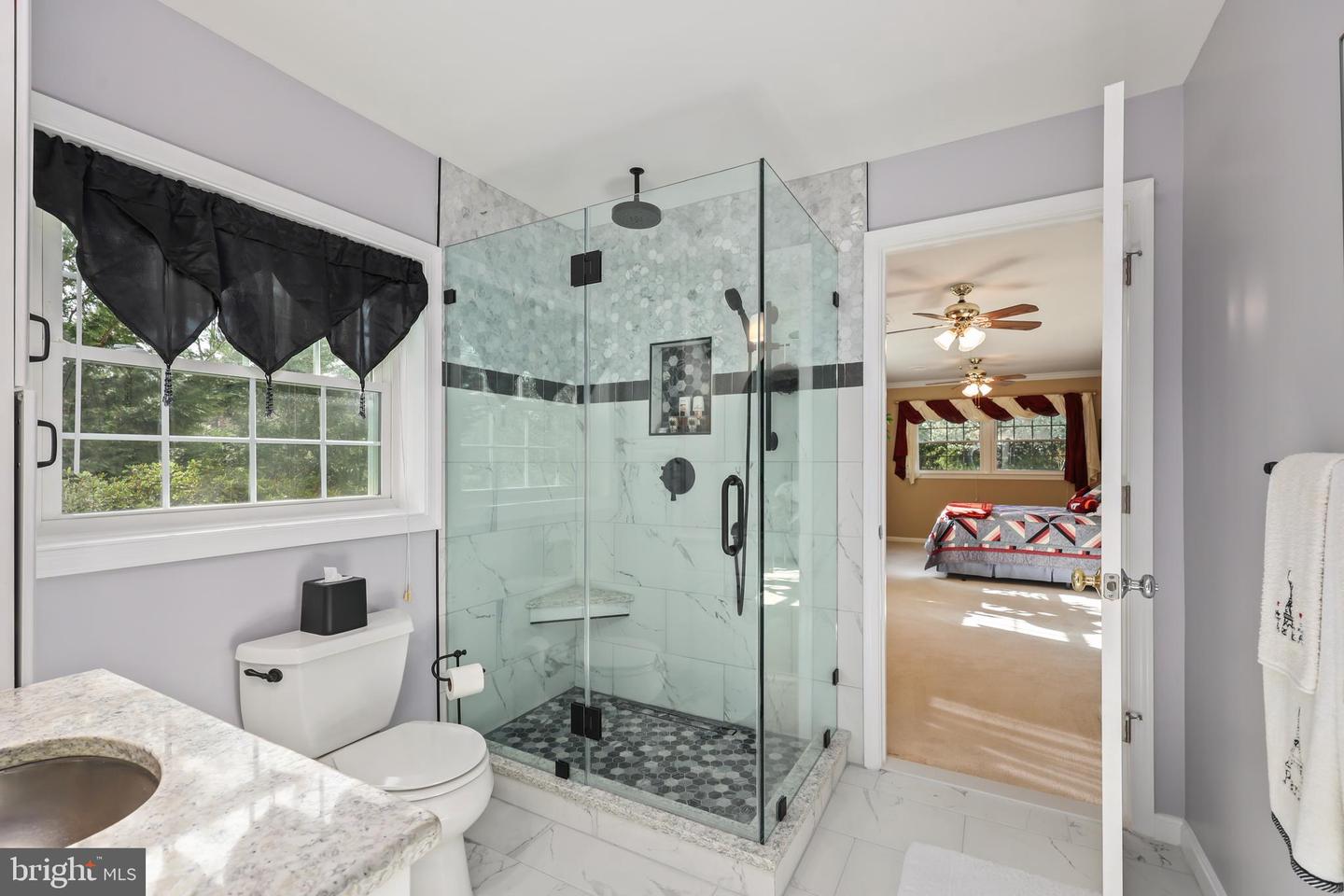 12801 OXON RD, HERNDON, Virginia 20171, 5 Bedrooms Bedrooms, ,3 BathroomsBathrooms,Residential,For sale,12801 OXON RD,VAFX2230738 MLS # VAFX2230738