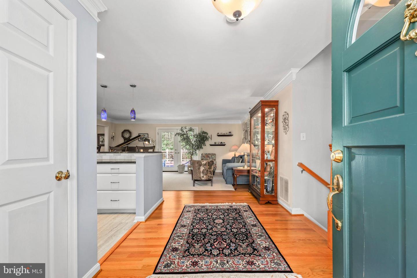 12801 OXON RD, HERNDON, Virginia 20171, 5 Bedrooms Bedrooms, ,3 BathroomsBathrooms,Residential,For sale,12801 OXON RD,VAFX2230738 MLS # VAFX2230738