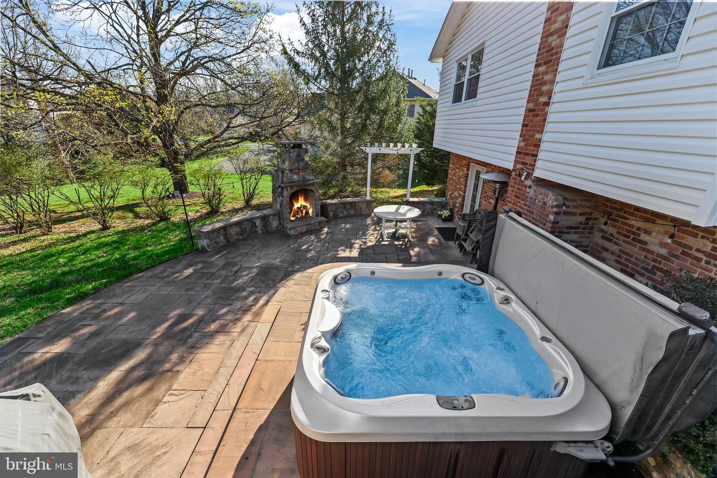 12801 OXON RD, HERNDON, Virginia 20171, 5 Bedrooms Bedrooms, ,3 BathroomsBathrooms,Residential,For sale,12801 OXON RD,VAFX2230738 MLS # VAFX2230738