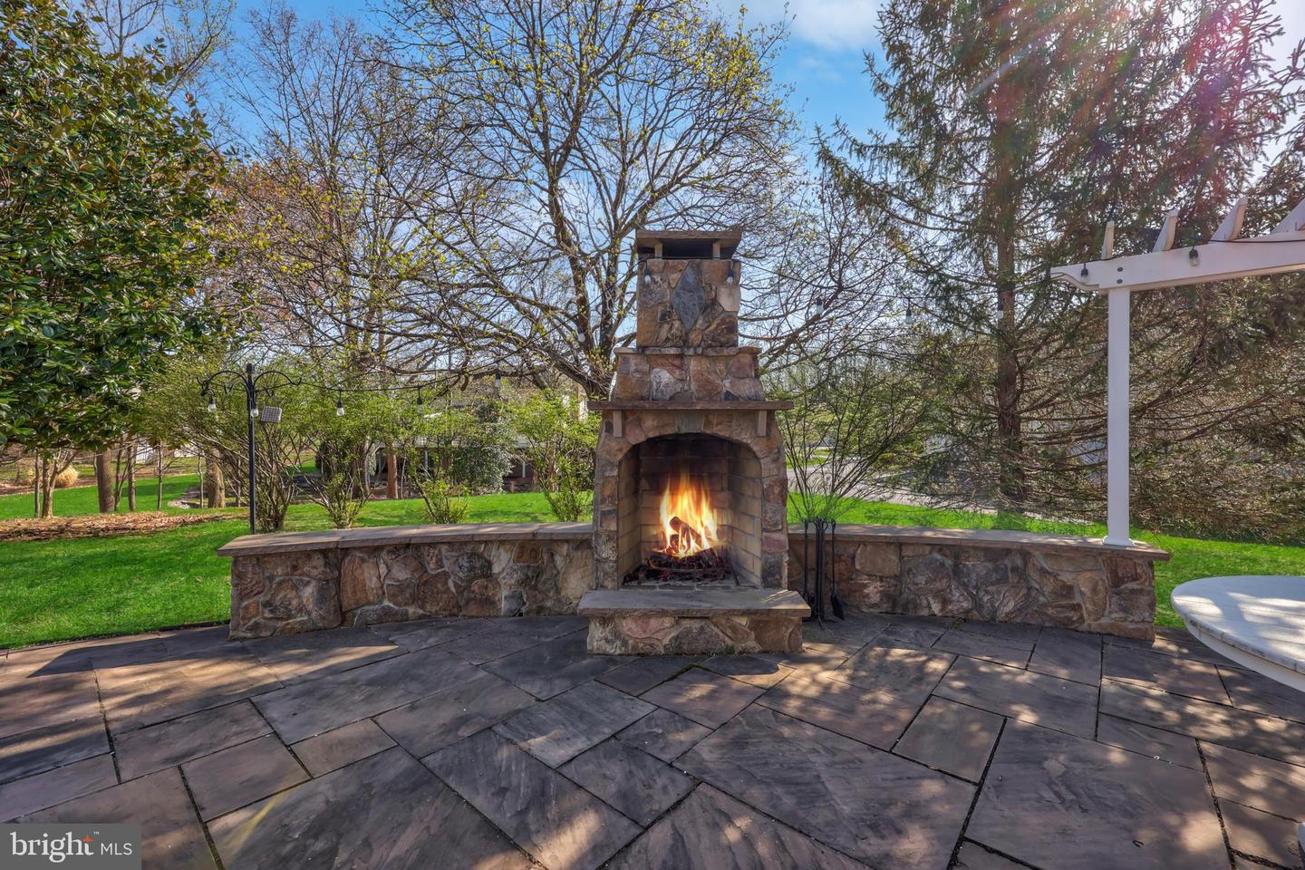 12801 OXON RD, HERNDON, Virginia 20171, 5 Bedrooms Bedrooms, ,3 BathroomsBathrooms,Residential,For sale,12801 OXON RD,VAFX2230738 MLS # VAFX2230738