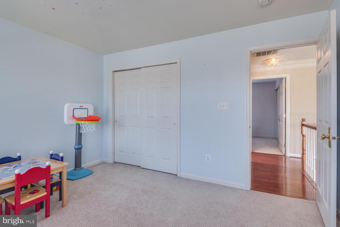 10857 HUNTER GATE WAY, RESTON, Virginia 20194, 4 Bedrooms Bedrooms, ,3 BathroomsBathrooms,Residential,For sale,10857 HUNTER GATE WAY,VAFX2231234 MLS # VAFX2231234