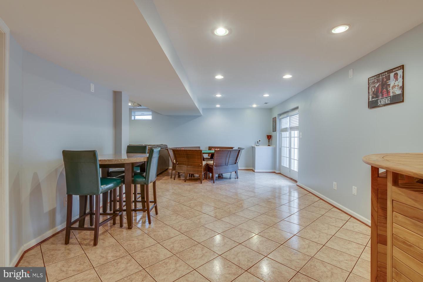 10857 HUNTER GATE WAY, RESTON, Virginia 20194, 4 Bedrooms Bedrooms, ,3 BathroomsBathrooms,Residential,For sale,10857 HUNTER GATE WAY,VAFX2231234 MLS # VAFX2231234