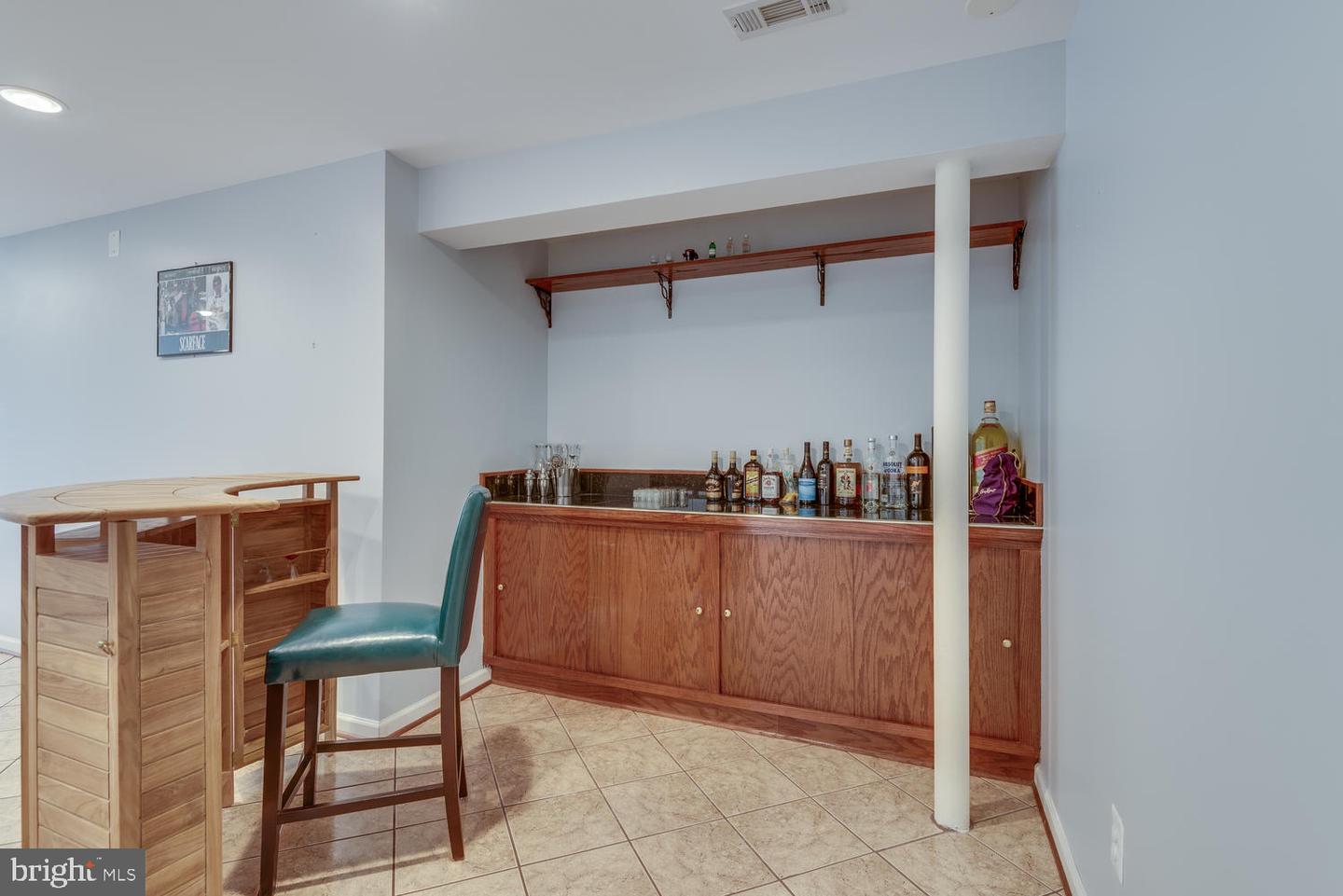 10857 HUNTER GATE WAY, RESTON, Virginia 20194, 4 Bedrooms Bedrooms, ,3 BathroomsBathrooms,Residential,For sale,10857 HUNTER GATE WAY,VAFX2231234 MLS # VAFX2231234