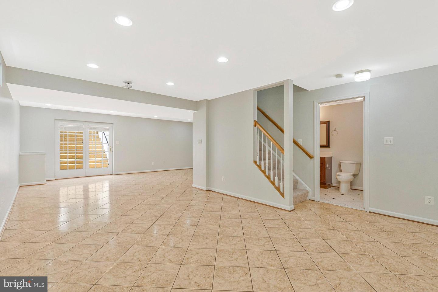 10857 HUNTER GATE WAY, RESTON, Virginia 20194, 4 Bedrooms Bedrooms, ,3 BathroomsBathrooms,Residential,For sale,10857 HUNTER GATE WAY,VAFX2231234 MLS # VAFX2231234