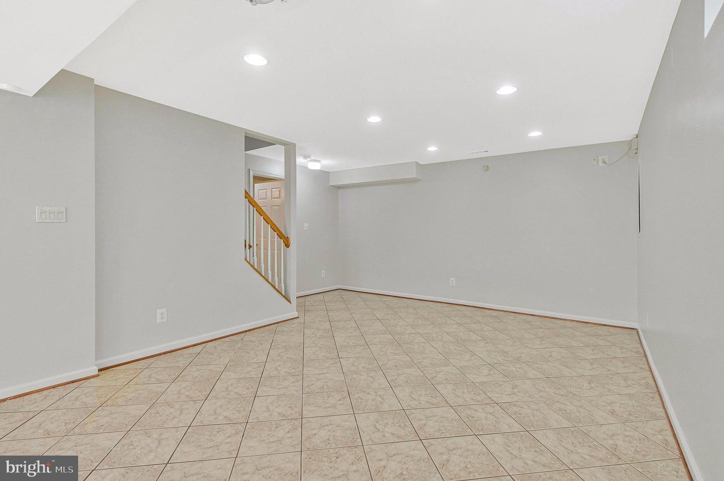10857 HUNTER GATE WAY, RESTON, Virginia 20194, 4 Bedrooms Bedrooms, ,3 BathroomsBathrooms,Residential,For sale,10857 HUNTER GATE WAY,VAFX2231234 MLS # VAFX2231234