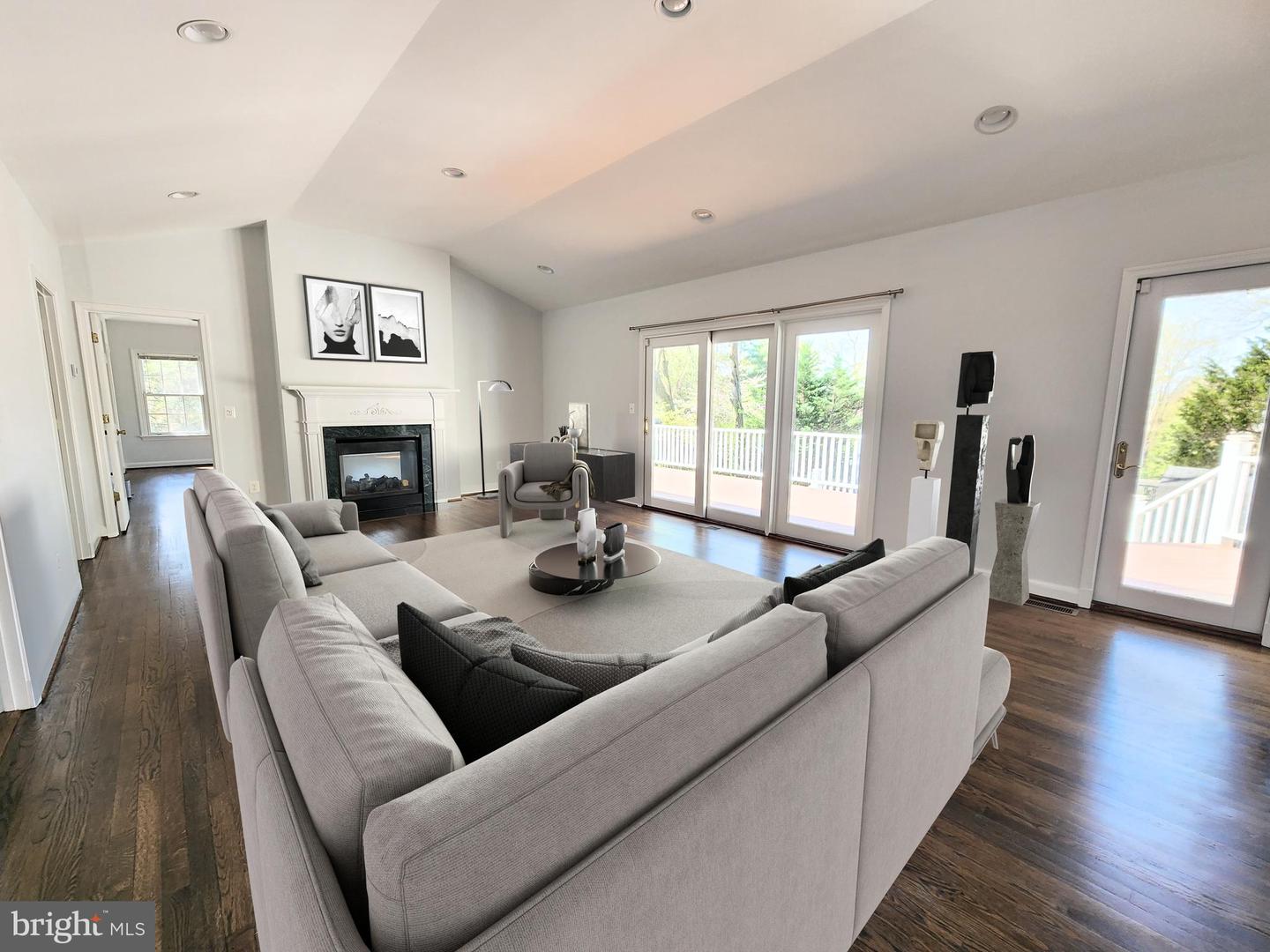 4224 VAN NESS ST NW, WASHINGTON, District Of Columbia 20016, 7 Bedrooms Bedrooms, ,6 BathroomsBathrooms,Residential,For sale,4224 VAN NESS ST NW,DCDC2193544 MLS # DCDC2193544