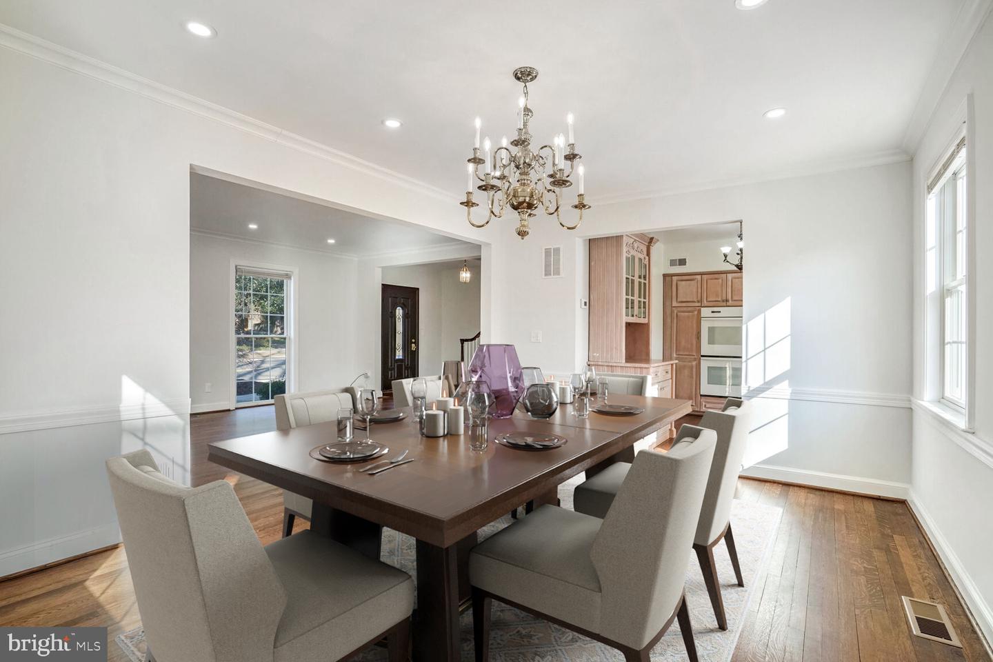 4224 VAN NESS ST NW, WASHINGTON, District Of Columbia 20016, 7 Bedrooms Bedrooms, ,6 BathroomsBathrooms,Residential,For sale,4224 VAN NESS ST NW,DCDC2193544 MLS # DCDC2193544