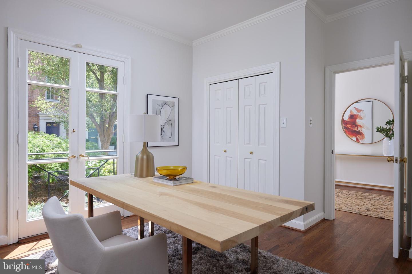 1802 KALORAMA SQ NW #16, WASHINGTON, District Of Columbia 20008, 4 Bedrooms Bedrooms, ,4 BathroomsBathrooms,Residential,For sale,1802 KALORAMA SQ NW #16,DCDC2193616 MLS # DCDC2193616