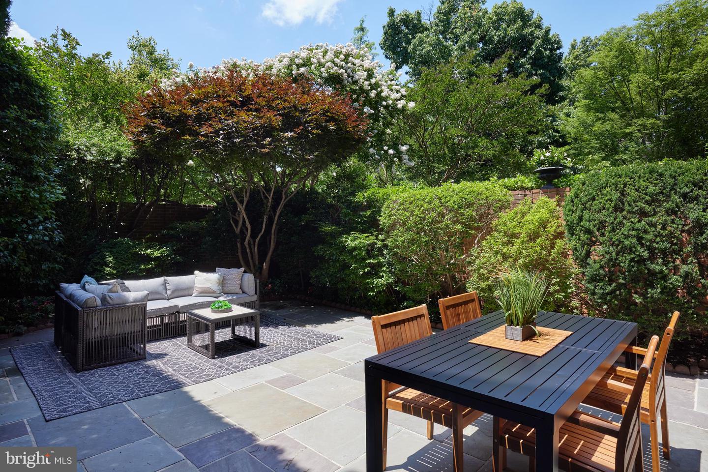1802 KALORAMA SQ NW #16, WASHINGTON, District Of Columbia 20008, 4 Bedrooms Bedrooms, ,4 BathroomsBathrooms,Residential,For sale,1802 KALORAMA SQ NW #16,DCDC2193616 MLS # DCDC2193616
