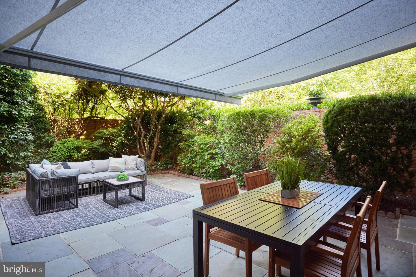 1802 KALORAMA SQ NW #16, WASHINGTON, District Of Columbia 20008, 4 Bedrooms Bedrooms, ,4 BathroomsBathrooms,Residential,For sale,1802 KALORAMA SQ NW #16,DCDC2193616 MLS # DCDC2193616